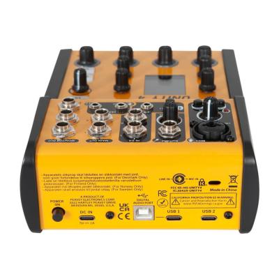 PEAVEY ピーヴィー Unity 4 Digital Mixer デジタルミキサー リア画像