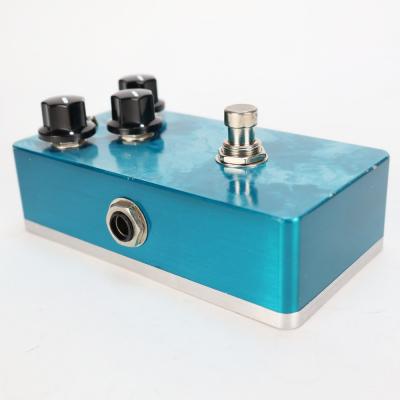 【中古】 オーバードライブ LEQTIQUE レクティーク MAR Quad-L ギターエフェクター 本体画像 斜め 2