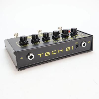 【中古】 ベース用プリアンプ TECH21 SansAmp PBDR PROGRAMMABLE BASS DRIVER DI ベース用プリアンプ エフェクター 全体