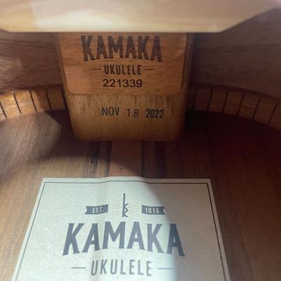 【中古】 ウクレレ KAMAKA HF-3 カマカ テナーウクレレ 2022年製 ハードケース付き MADE IN HAWAII USA 刻印