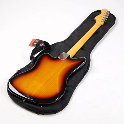【中古】 エレキギター Fender Made in Japan Traditional 60s Jazzmaster Rosewood Fingerboard 3-Color Sunburst 2019年製 アルダーボディー ジャズマスター フェンダー 背面