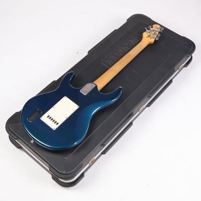【中古】 エレキギター Music Man Silhouette Special SSS Tremolo Blue Dawn 2002年製 ミュージックマン シルエット 背面