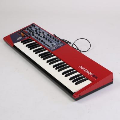 【中古】 シンセサイザー CLAVIA Nord Lead 2X 全体