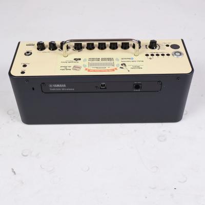 【中古】 ヤマハ YAMAHA THR10II Wireless 小型ギターアンプ 背面