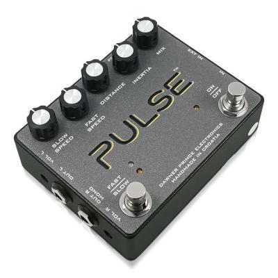 DAWNER PRINCE ELECTRONICS ドウナープリンスエレクトロニクス PULSE ロータリースピーカーシミュレーター ギターエフェクター 斜めアングル画像