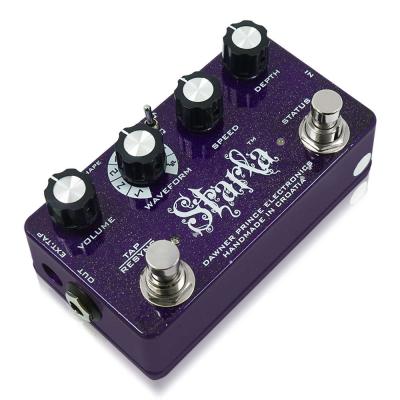 DAWNER PRINCE ELECTRONICS ドウナープリンスエレクトロニクス STARLA トレモロ ギターエフェクター 斜めアングル画像