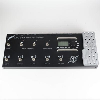 【中古】 マルチエフェクター FENDER MUSTANG FLOOR 表面
