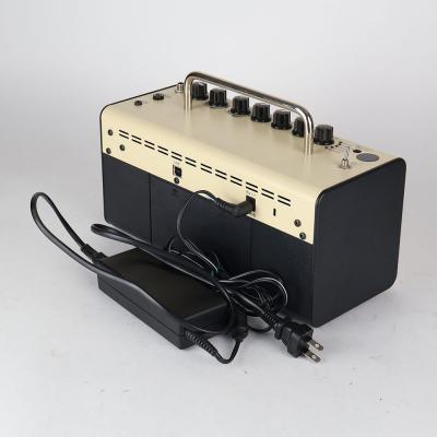 【中古】ヤマハ YAMAHA THR5 コンパクトギターアンプ 小型アンプ 全体