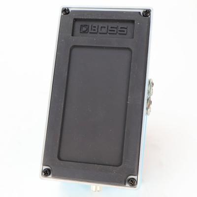 【中古】 BOSS CE-2W CHORUS WAZA-CRAFT コーラス エフェクター 本体画像 裏