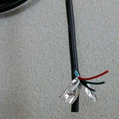 内部配線に便利な4芯シールド線です。