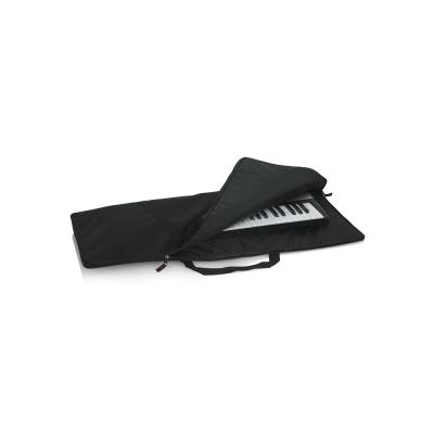 カラー: ブラック