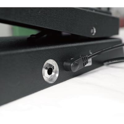 DCインプットが深いワウペダル等にも対応