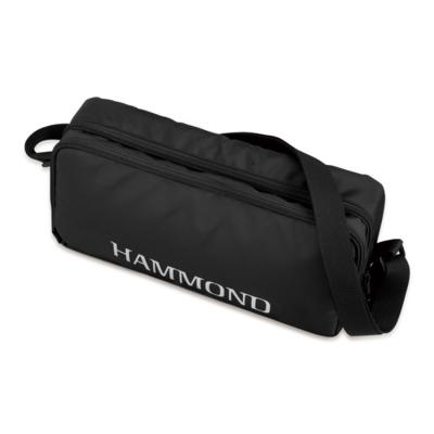 ナイロンソフトケース付属