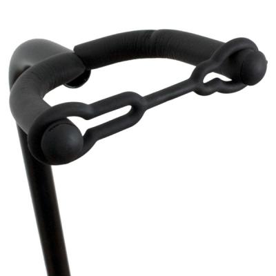 ギターとの接触部分はラバー素材で保護。