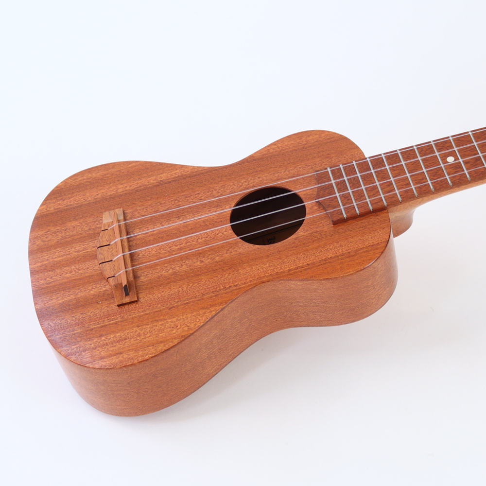 Kelii ケリィ S-BLN/M ソプラノロングネック ウクレレ ボディ画像