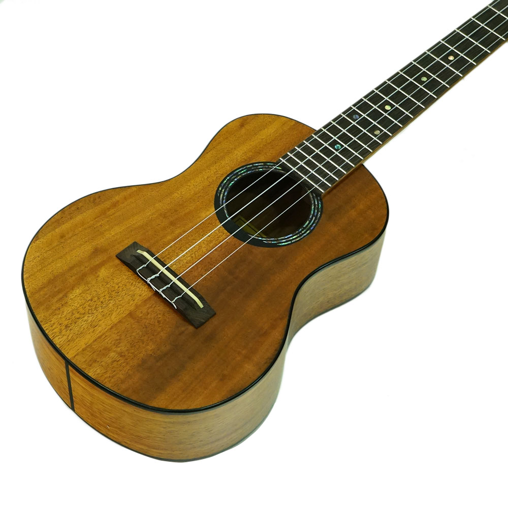 KUMU UKULELE TM74A テナーウクレレ ボディトップ画像