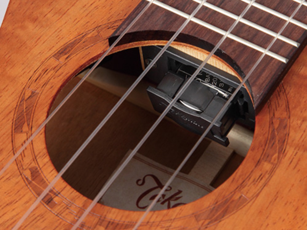 TAKAMINE TUK-S7  サウンドホールプリ部画像