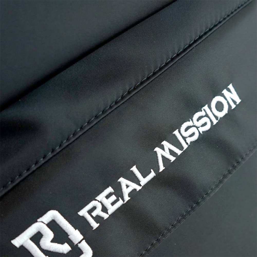 REAL MISSION（リアルミッション） Venus07-E Black 防水 エレキギター ケース・ギグケース 正面・ロゴ拡大
