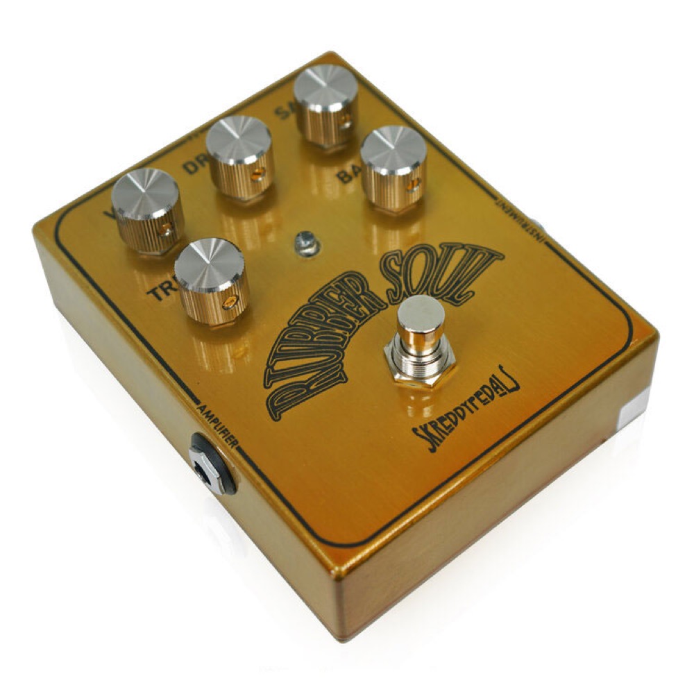 Skreddy Pedals Rubber Soul ギターエフェクター 斜めからのアングル画像