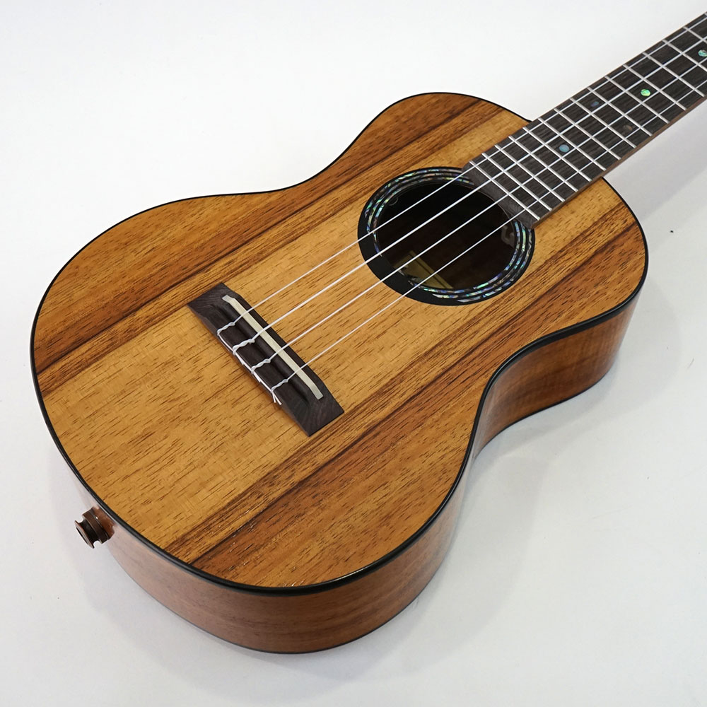 KUMU UKULELE TM74AP テナーウクレレ ピックアップ付 ボディトップ画像