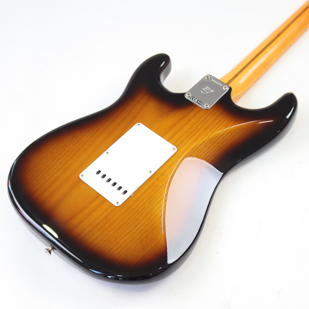 Fender Stories Collection Eric Johnson 1954 Virginia Stratocaster MN 2TS エレキギター ボディバック画像