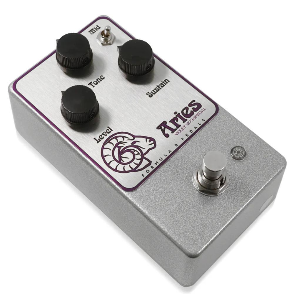Formula B Elettronica ARIES Fuzz ファズ ギターエフェクター 本体画像 斜め 