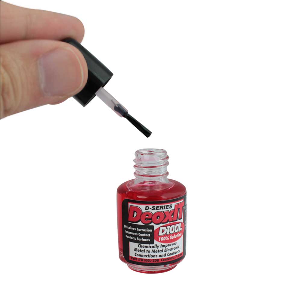CAIG D100L-2DB DeoxIT 接点復活剤 使用イメージ画像