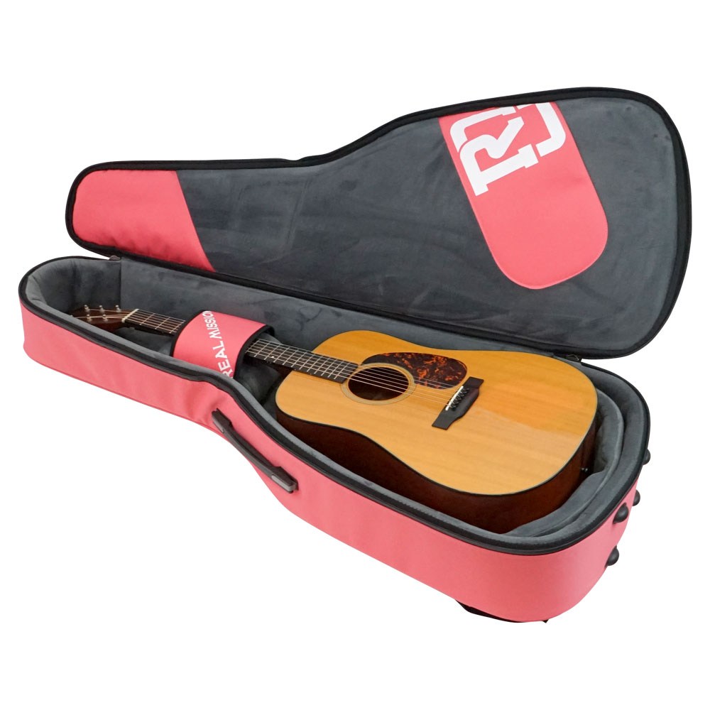 REAL MISSION（リアルミッション） Venus06-D Pink 防水 アコースティックギターケース・ギグケース・アコギケース ドレッドノートタイプを収納した例