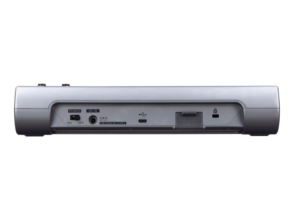 ZOOM PodTrak P8 マルチトラック ポッドキャストレコーダー 横面の画像