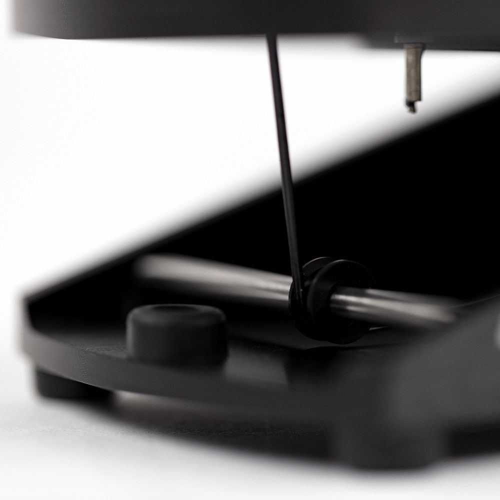 ERNIE BALL VPJR Tuner Black P06203 チューナー搭載 ボリュームペダル 耐久性が高いケブラー・コード