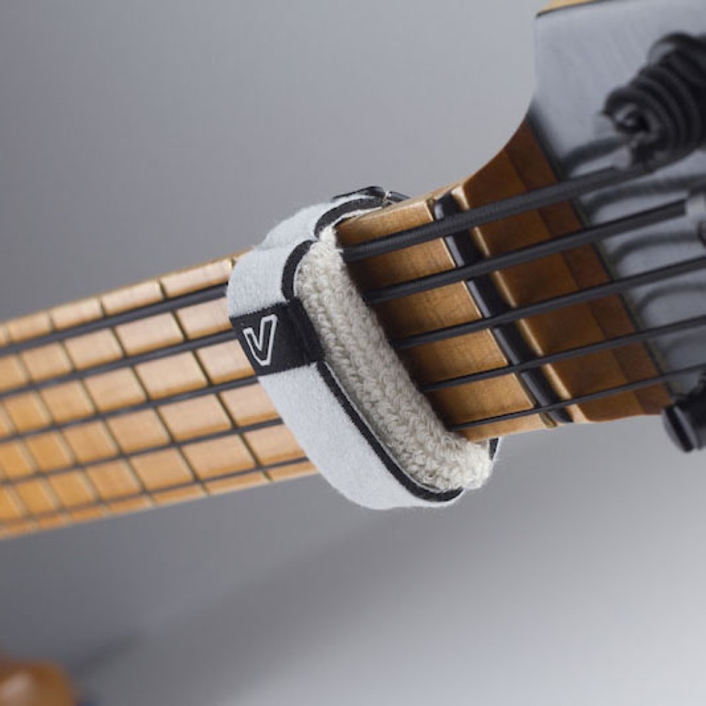 Gruv Gear FW-1PK-WHT-XL FretWraps White 1-Pack エクストララージ 8弦〜12弦エレキギター用 フレットラップ 使用イメージ画像