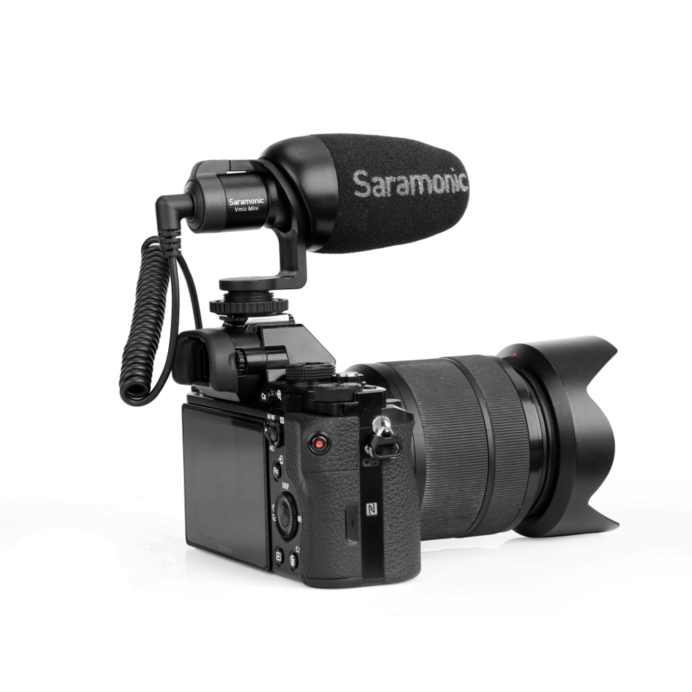 Saramonic Vmic Mini デジタル一眼レフ ビデオカメラ スマートフォン用 コンデンサーマイク カメラ取り付けイメージ背面