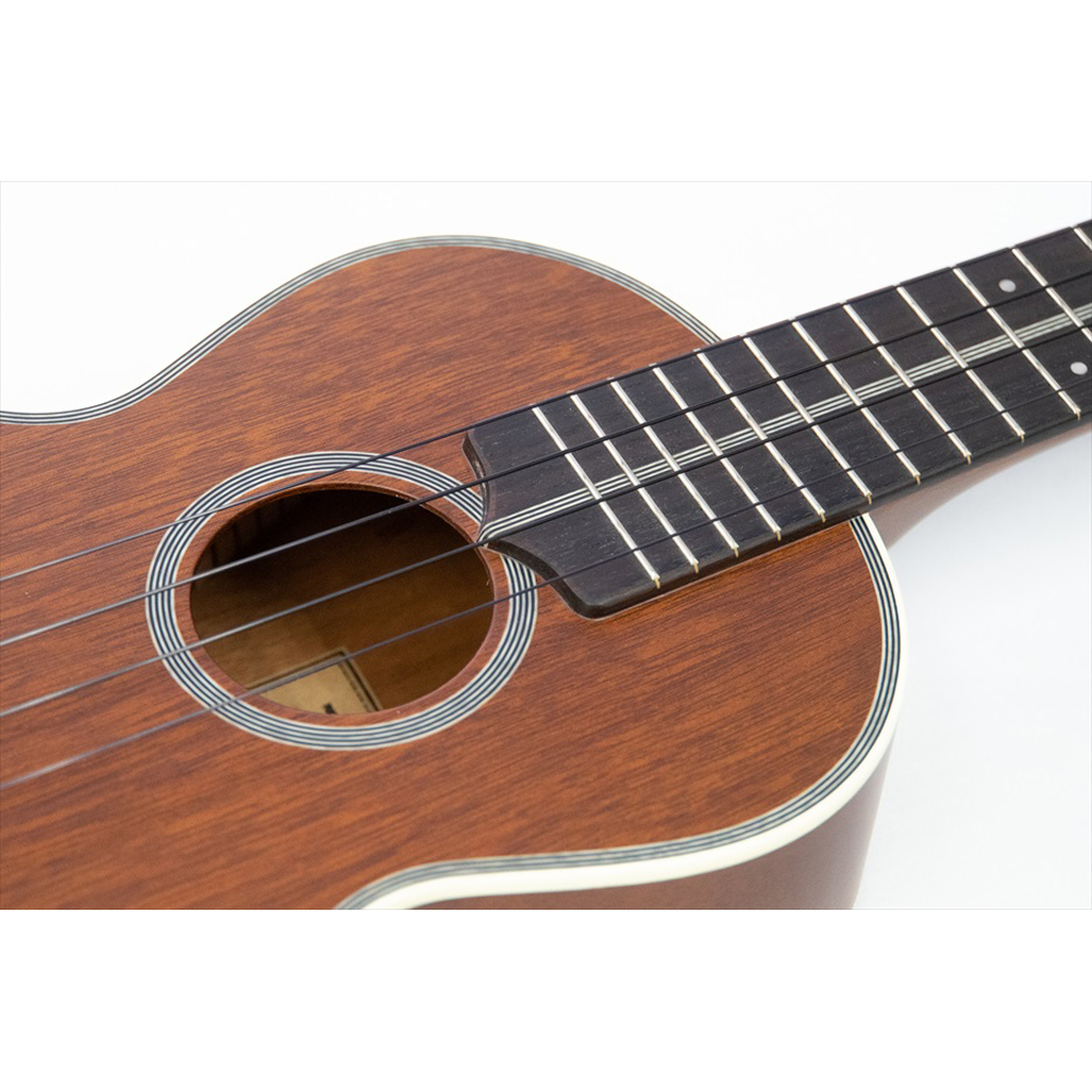 Luna MV-3C コンサートウクレレ アップの画像