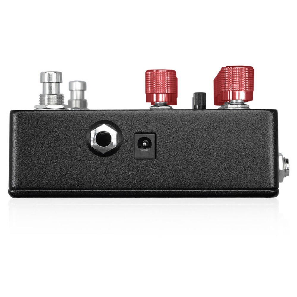 Amptweaker Tight Metal Pro II ディストーション ギターエフェクター 入出力端子部の画像