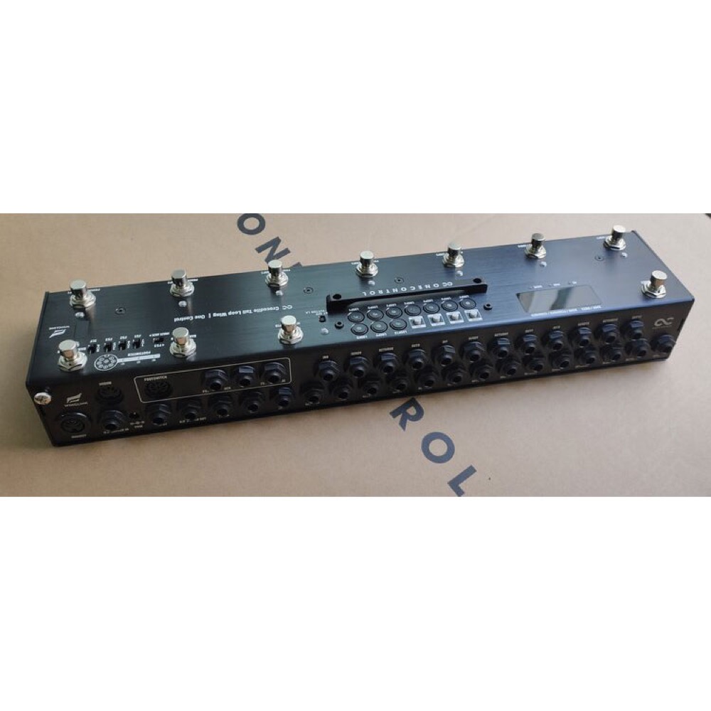 One Control Crocodile Tail Loop WING OC10W プログラマブルスイッチャー ワンコントロール 入出力端子部の画像