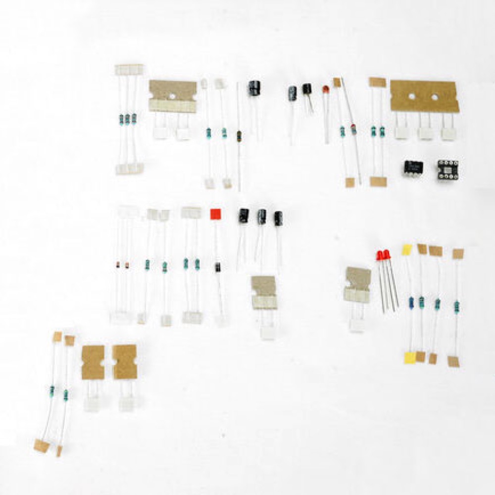 Moody Sounds BJF Blueberry Bass Overdrive Kit オーバードライブ ベースエフェクター 自作 DIY キット ムーディーサウンズ コンデンサー等の画像