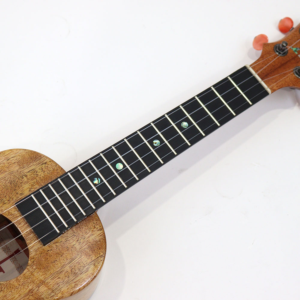 KoAloha KCM-00MG Concert Mango series コンサートウクレレ 指板画像