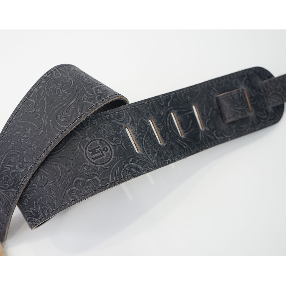 LM Products LS-2804T Slate Tooled Leather ギターストラップ ロゴ部アップ画像