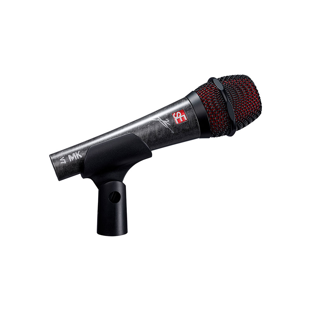 sE ELECTRONICS V7 MK Myles Kennedy シグネチャー ダイナミックマイクロフォン マイクホルダー装着イメージ画像