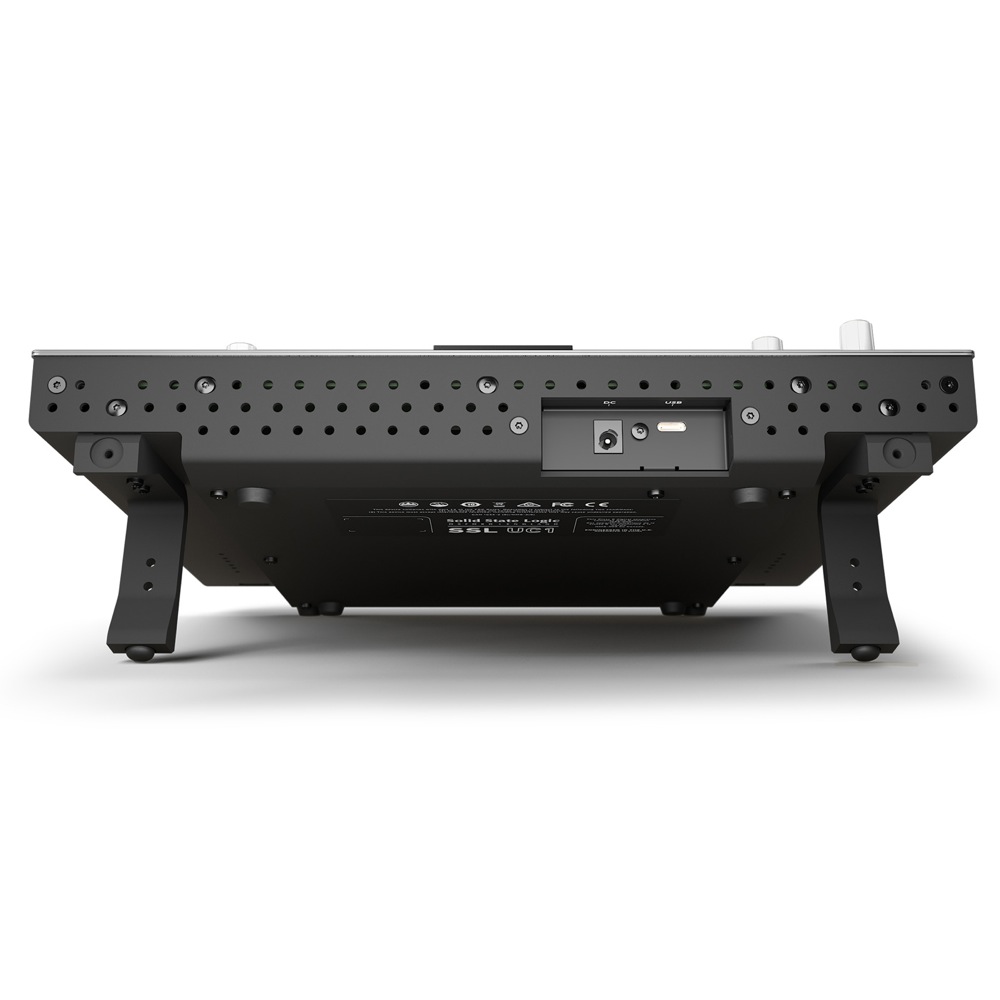 Solid State Logic UC1 nativeプラグインコントローラー 背面の画像