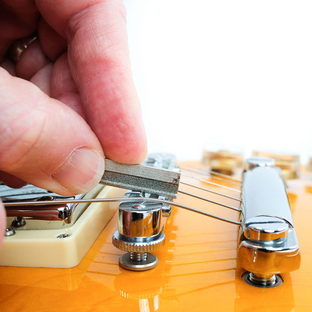 MUSIC NOMAD MN652 .017' Diamond Coated Nut File ギター/ベース用 ナットファイルヤスリ ミュージックノマド すべてのナットやサドルの素材に使用可能です。
