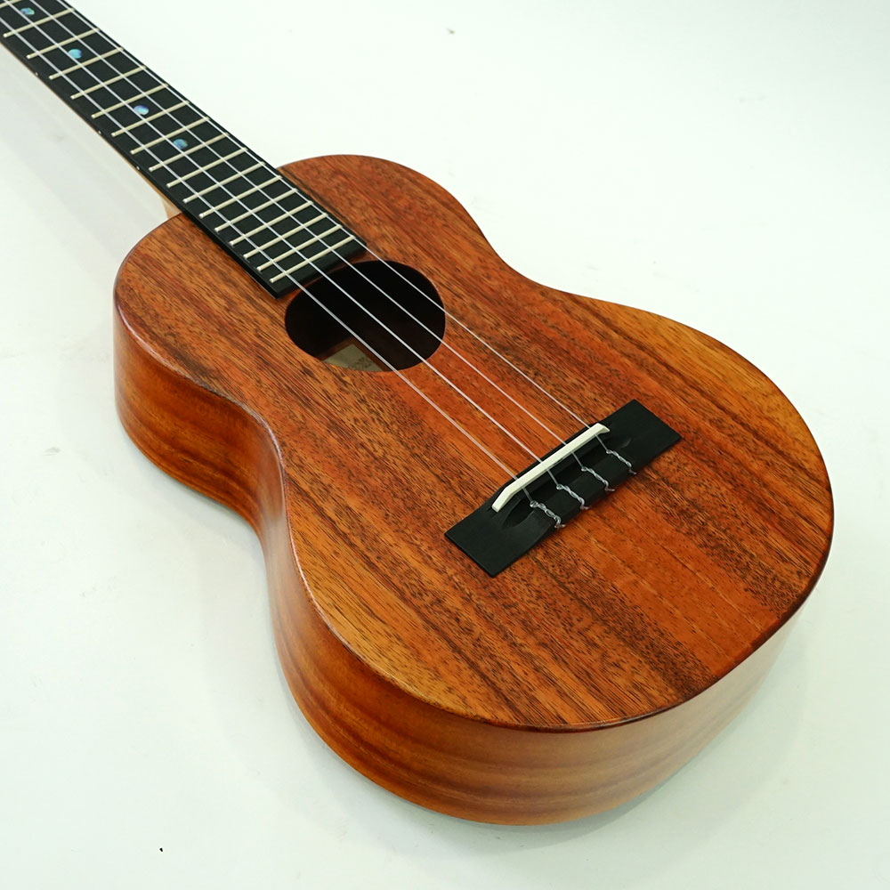 KoAloha KTM-10 Concert Pikake Koa series コンサートウクレレ ボディアングル画像