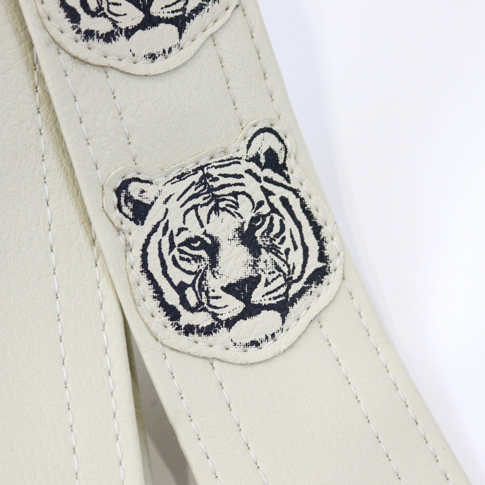 Couch トラ・トラ・トラ・シロ ギターストラップ アップ画像