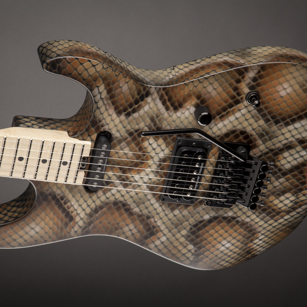 Charvel Warren DeMartini USA Signature Snake Snakeskin エレキギター ボディ