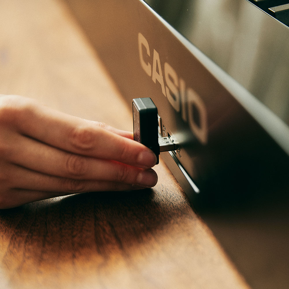 CASIO Privia PX-S1100 BK 電子ピアノ MIDI&AUDIOアダプター使用時画像