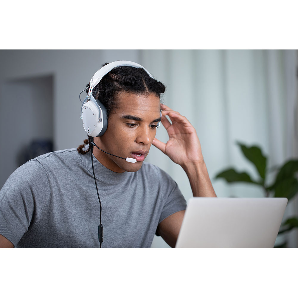 V-moda BoomPro X ヘッドホン用マイク付きケーブル 使用イメージ画像