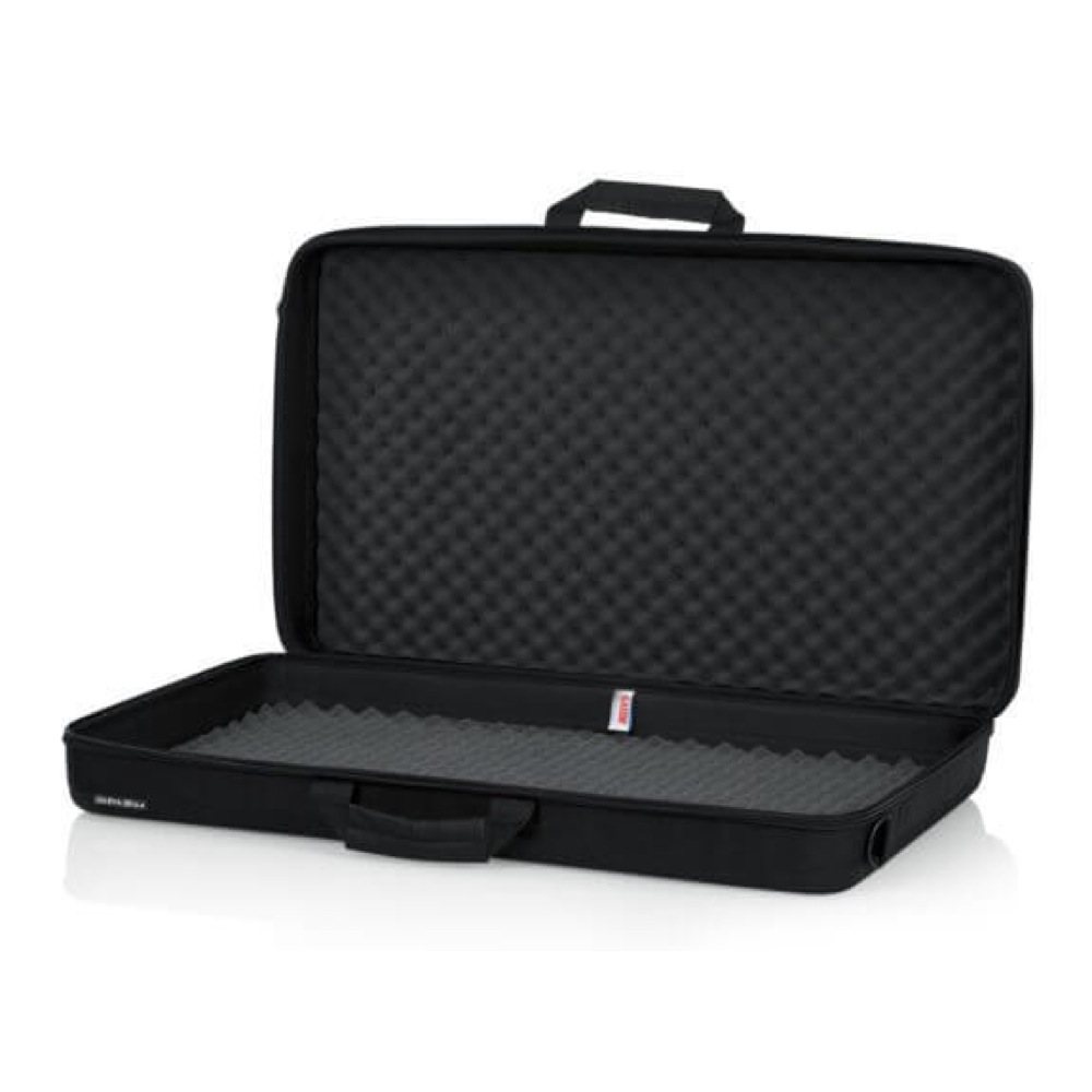 GATOR GU-EVA-2816-4 DJコントローラー用ケース ケース内部の画像