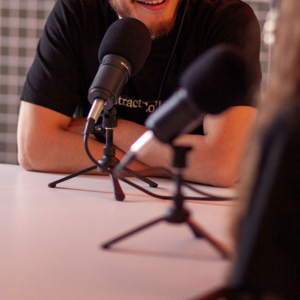 ZOOM TPS-4 Tripod Mic Stand 卓上マイクスタンド ズーム 使用画像