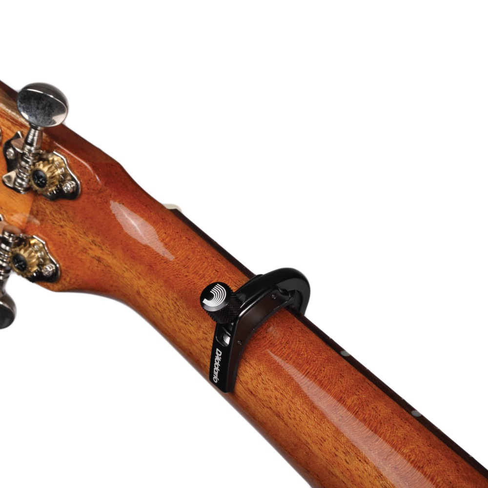 Planet Waves by D’Addario PW-CP-12 NS Ukulele Capo ウクレレ用カポタスト 設置例3画像