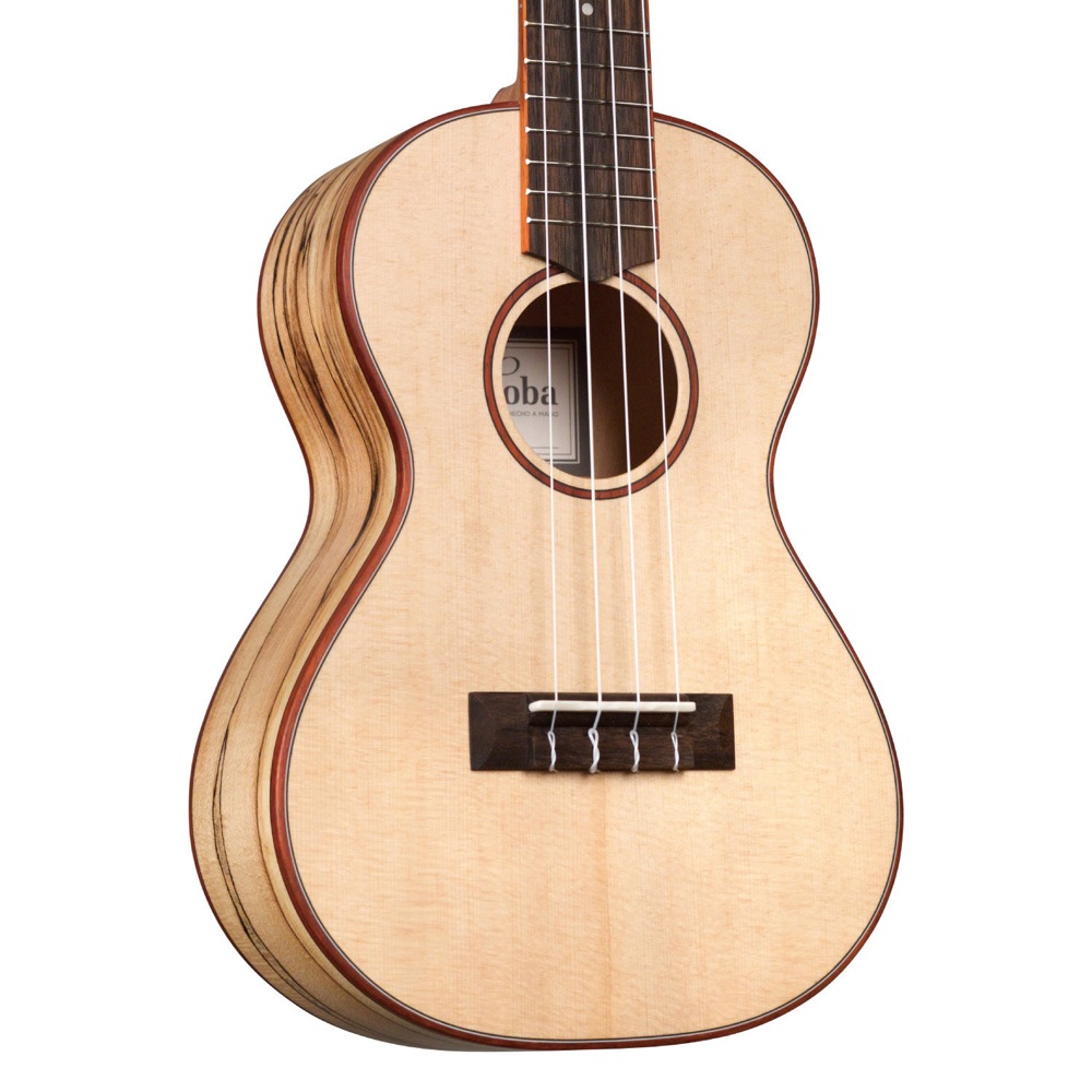 Cordoba 24T Spruce テナーウクレレ アップの画像